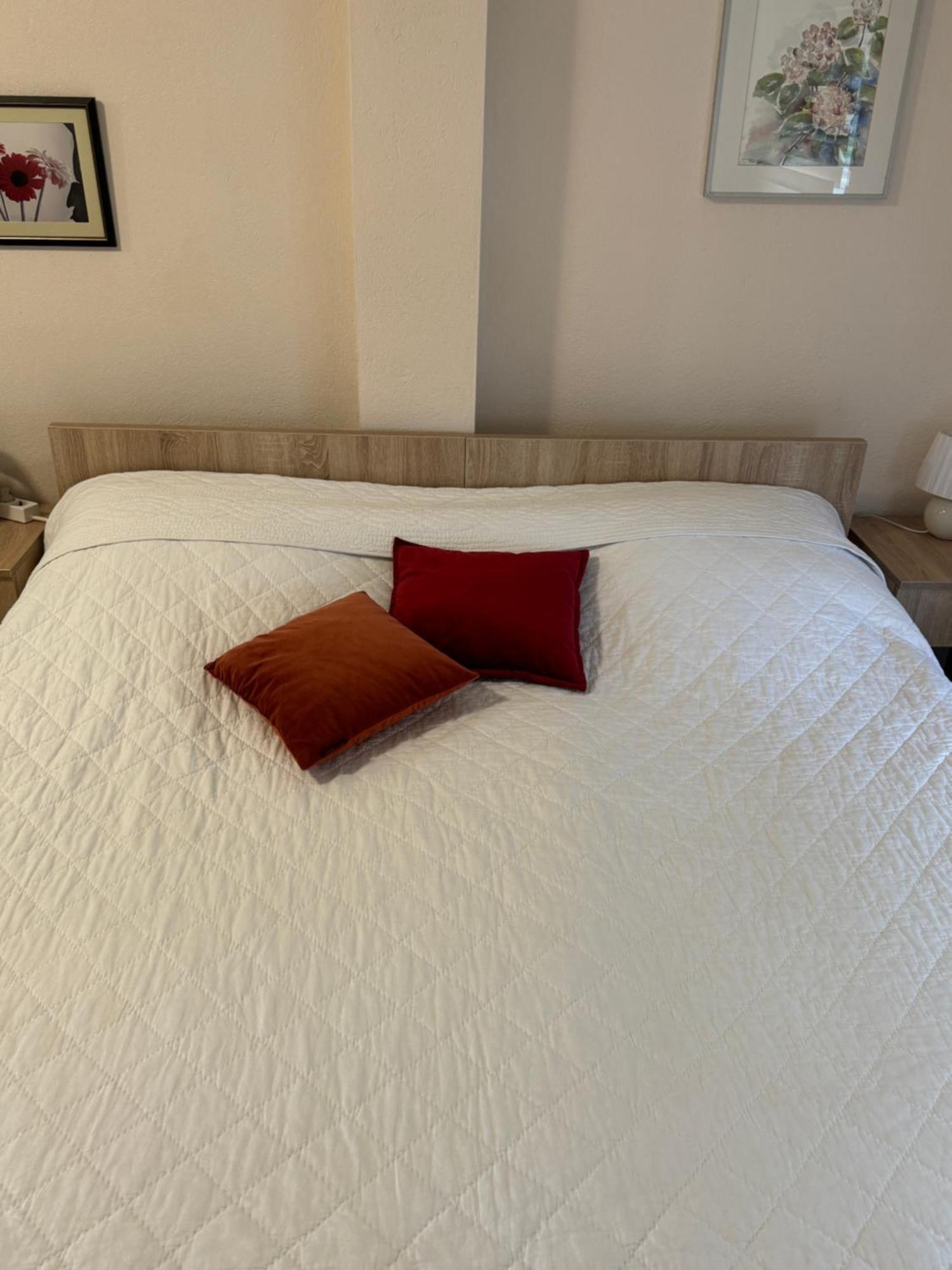 Apartment 23